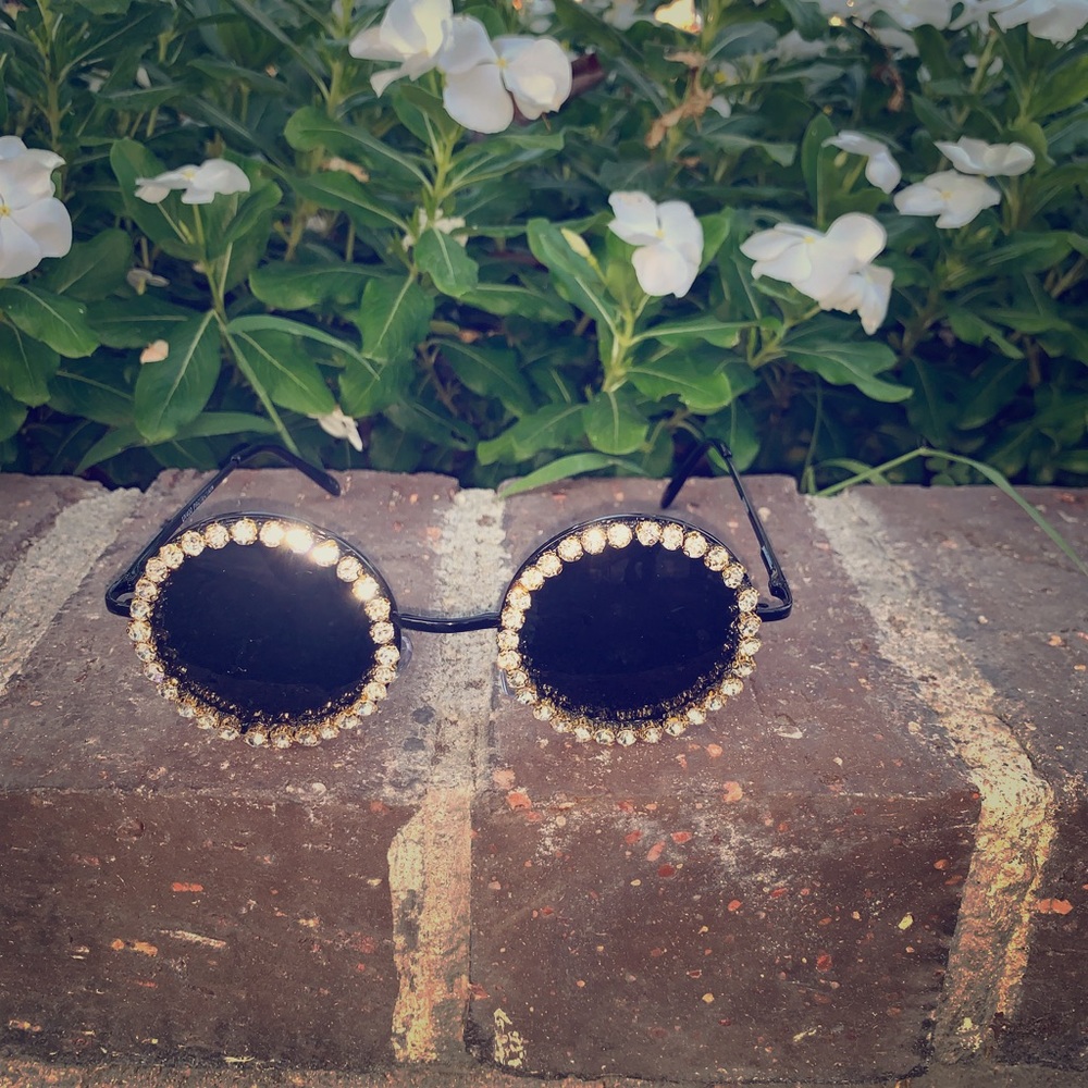 Vintage Diamond studded glasses